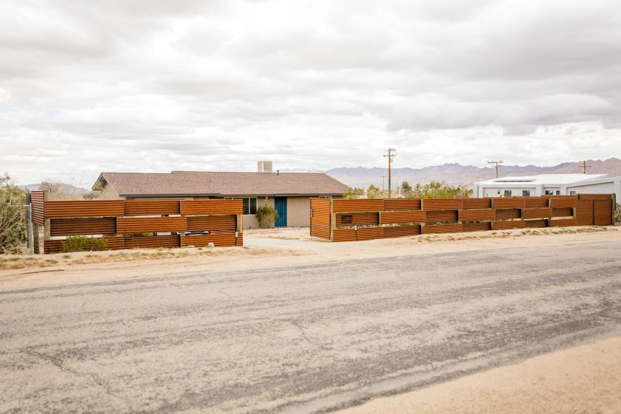 Cheerful 2bedroom With Hot Tub And Cowboy Pool In