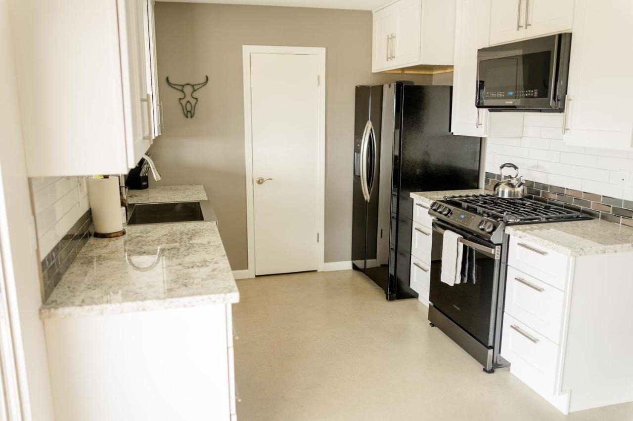Cheerful 2bedroom With Hot Tub And Cowboy Pool In